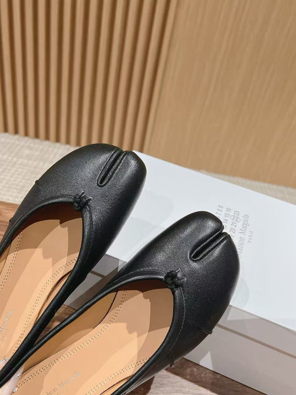 Maison Margiela Tabi Ballet Flat Black Leather