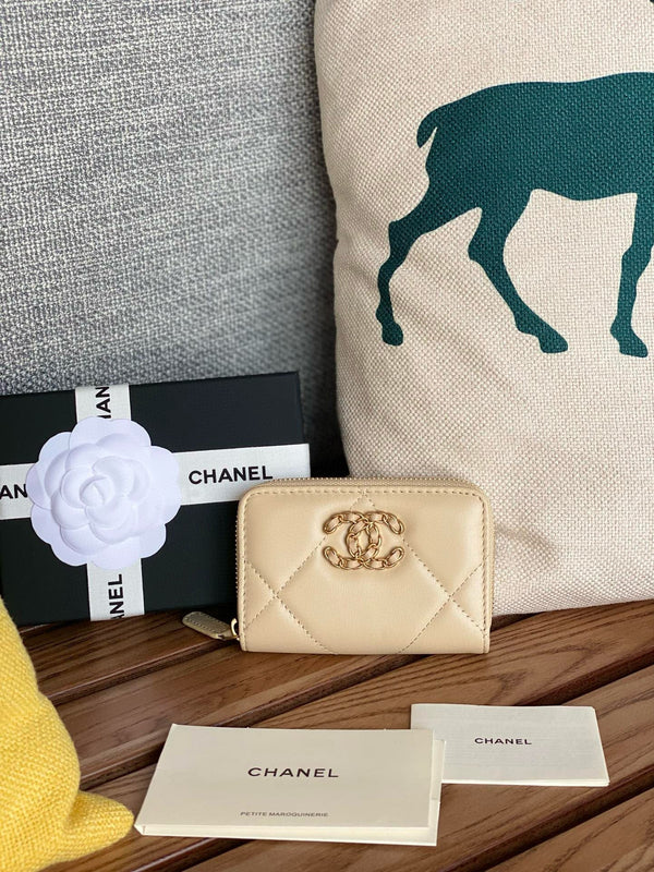 CC 19 Zipped Coin Purse Lambskin