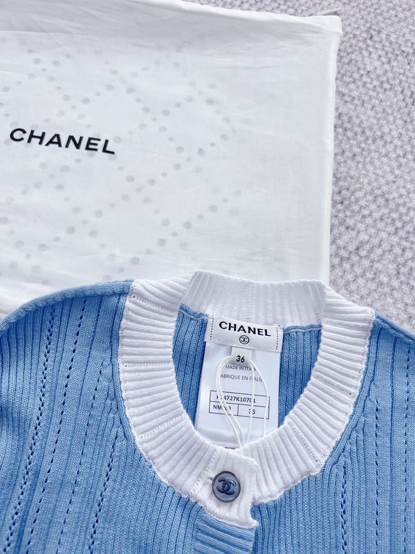 CHANEL LONG-SLEEVE SWEATER STYLE 25