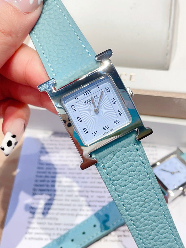 HM HEURE H 26 SILVER BLUE DIAL EPSOM LEATHER
