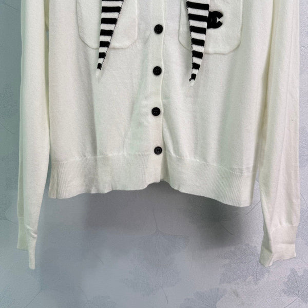 CHANEL WOOL LONG SLEEVE CARDIGAN STYLE 274