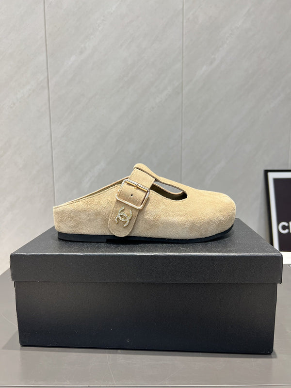 CC 25S Birkenstock Thick-Sole Loafers in Beige Suede 442539