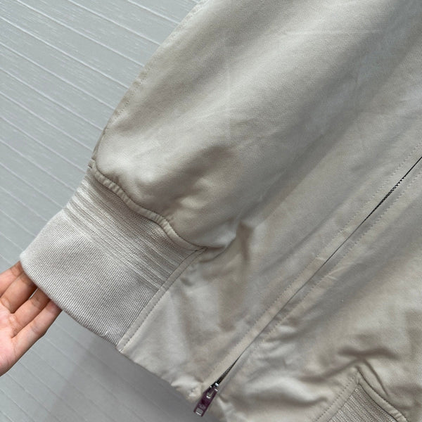 BV Sleeveless Vest Jacket in Ivory White Cotton