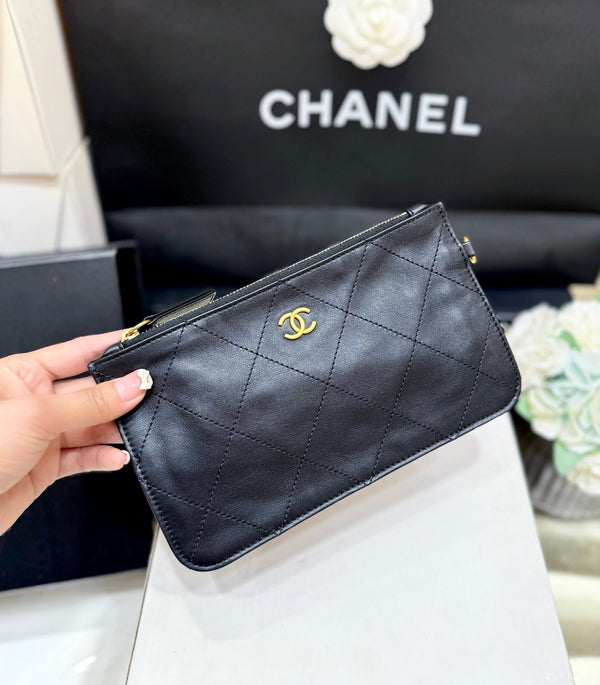 CC 25S Tote Bag in Black Calfskin