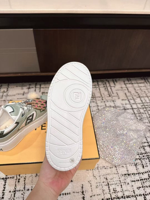 Fendi 25ss Thick-Sole Match Sneakers Mint Green Cowhide 470465