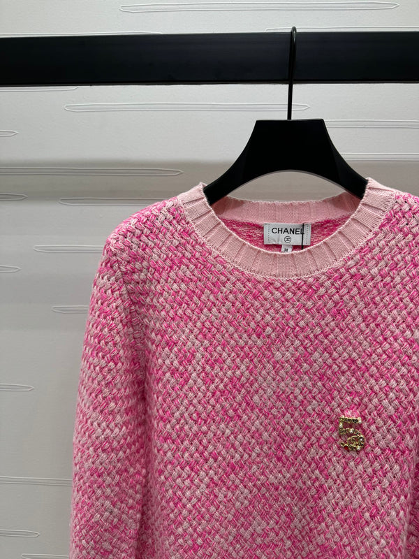 CC 25 Contrast Color Sweater 5 Brooch Pink Wool 305411