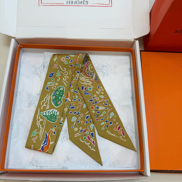 HM Twilly Small Silk Scarf 825650
