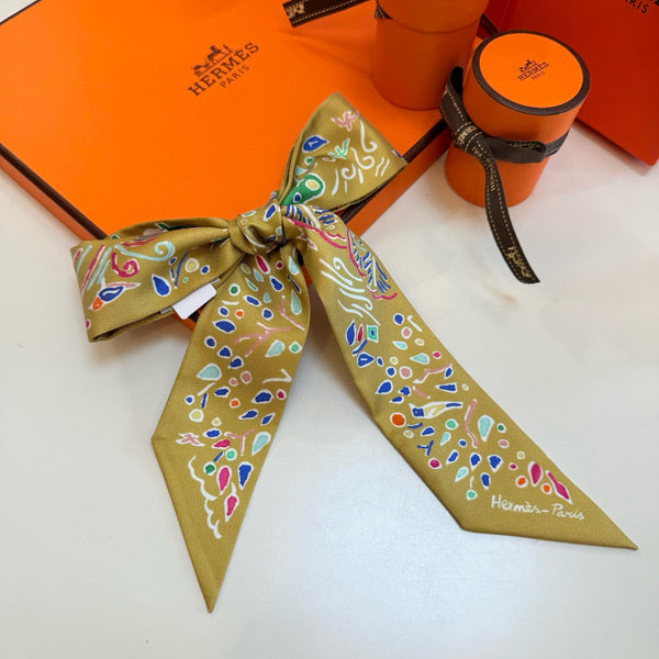 HM Twilly Small Silk Scarf 825650