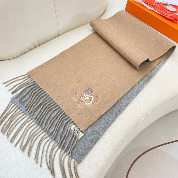 HM 25 Double- Sided Small H Puzzle Scarf 180cm Cashmere Camel Gray 825642