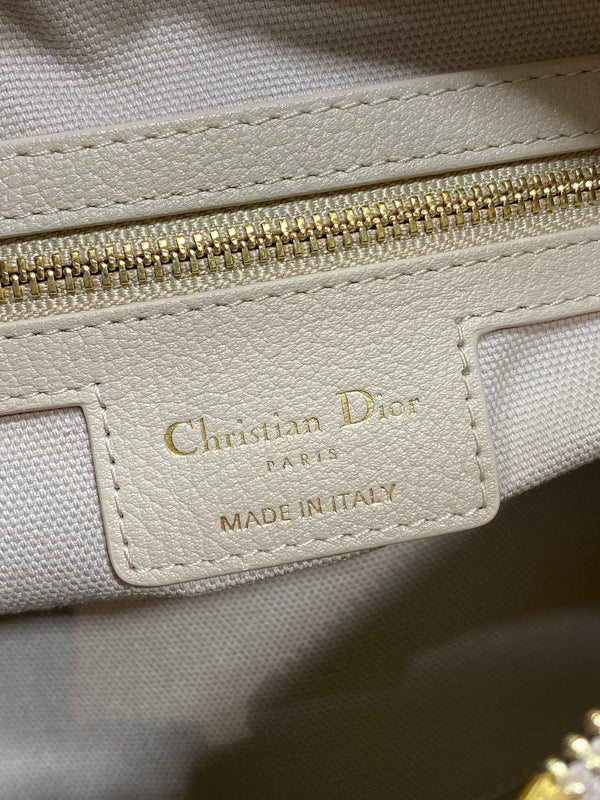 CD VOYAGE Handbag 23cm Cream Cowhide