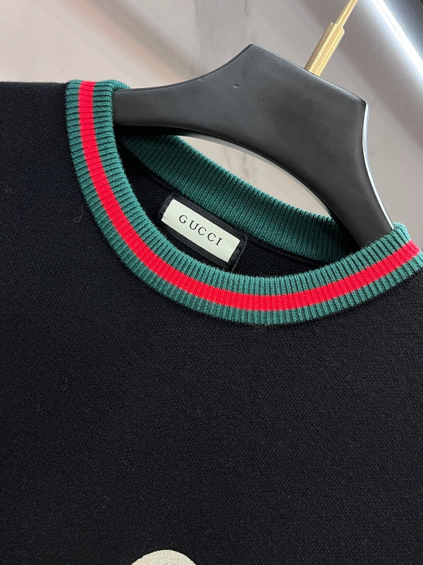 Gucci 25 Classic Logo Design Sweater 108639