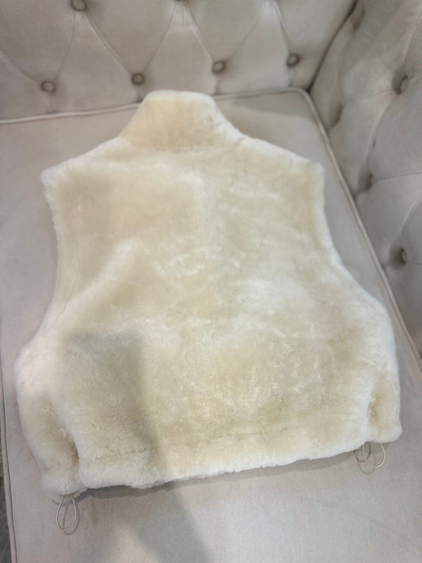 Fendi 25AW Merino Shearling White Vest