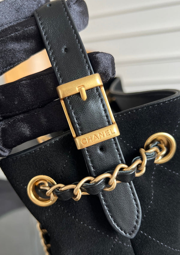 CC 25A Tote Bag Black Suede Black Calfskin