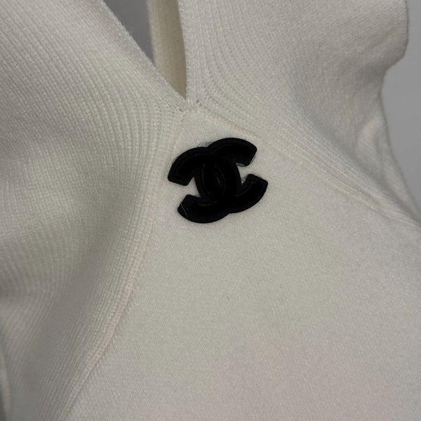 CC Patch Deep V-neck Knitted Camisole
