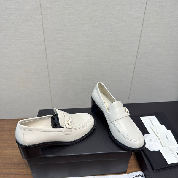 CC 25K Logo Button Loafers 35mm High Heel White Calfskin 517626