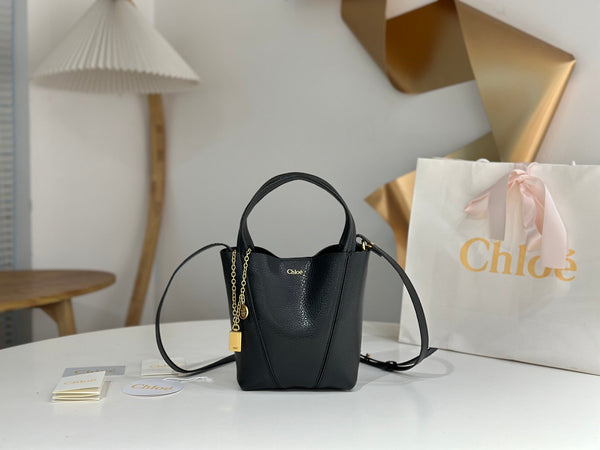 Chloe Spin Tote Bag Small 18cm Black Calfskin 272275
