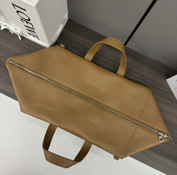 Loewe Puzzle Fold Handbag in Glossy Brown Cowhide 274274