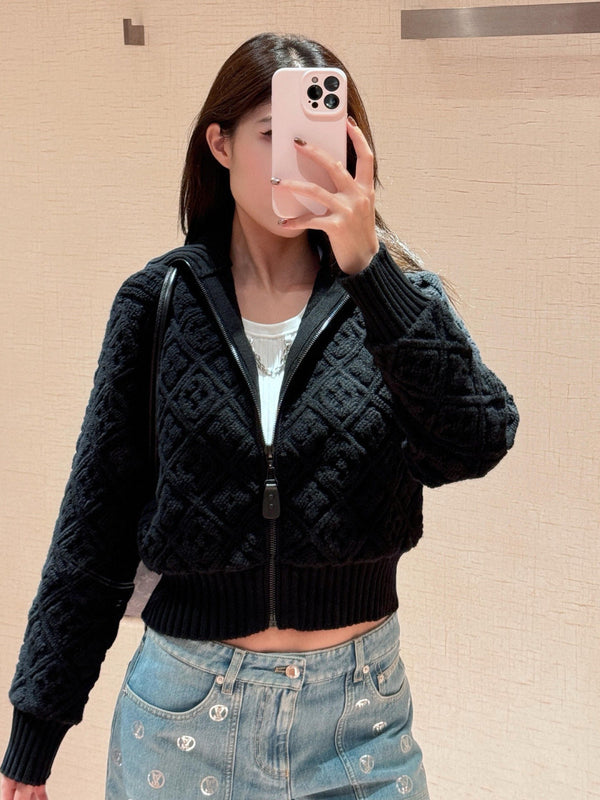 LV 25 Logo Pattern Collared Knit Cardigan