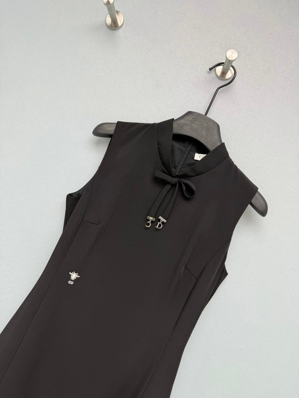 Dior 26 Sleeveless Stand Collar Lace-Trimmed Dress Black in Satin 372930