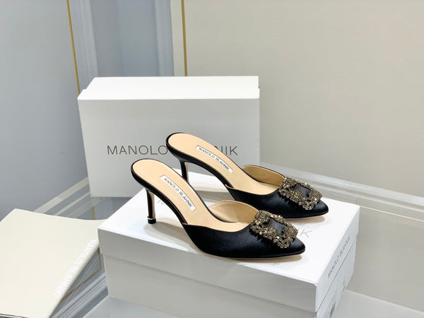 Manolo Buckle Mules 7cm Black Silk 208022