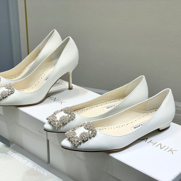 Manolo Snowflake Buckle Pumps White Cowhide 204507