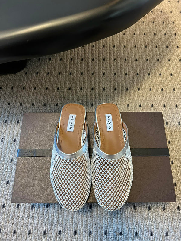 Alaia 25 Fishnet Flat Mules Silver Lampskin 303679