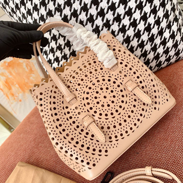 Alaia Mina 16 Bag Beige Vienne Wave Calfskin