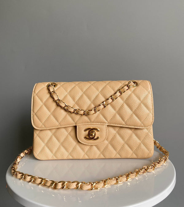 Flap bag jumbo 23 light beige grain caviar cowhide silver hardware