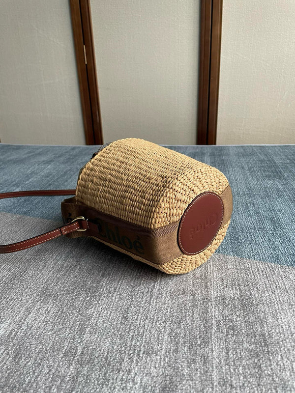 Chloe Small Woody Bucket Top Handle Bag 16cm Brown Linen And Calfskin