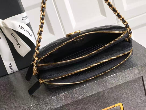 CC 25A Touch Phone Holder Bag 17.5cm with Chain Black Lamskin