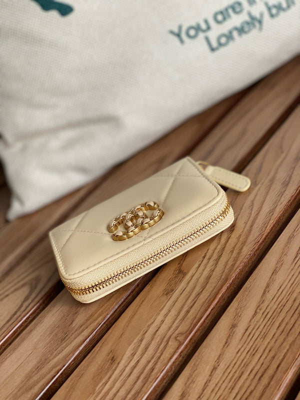CC 19 Zipped Coin Purse Lambskin