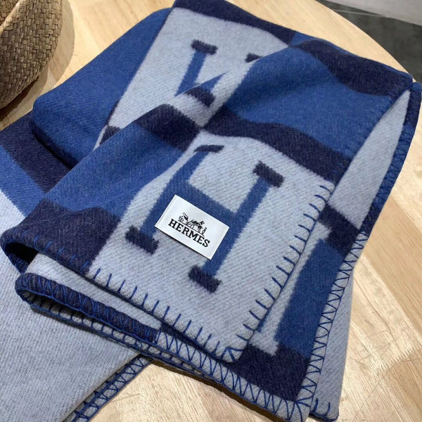HM Avalon Throw Blanket Marine Wool Cashmere