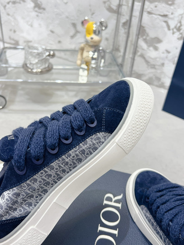CD B33 Sneaker 30mm In Navy Blue Suede 100658