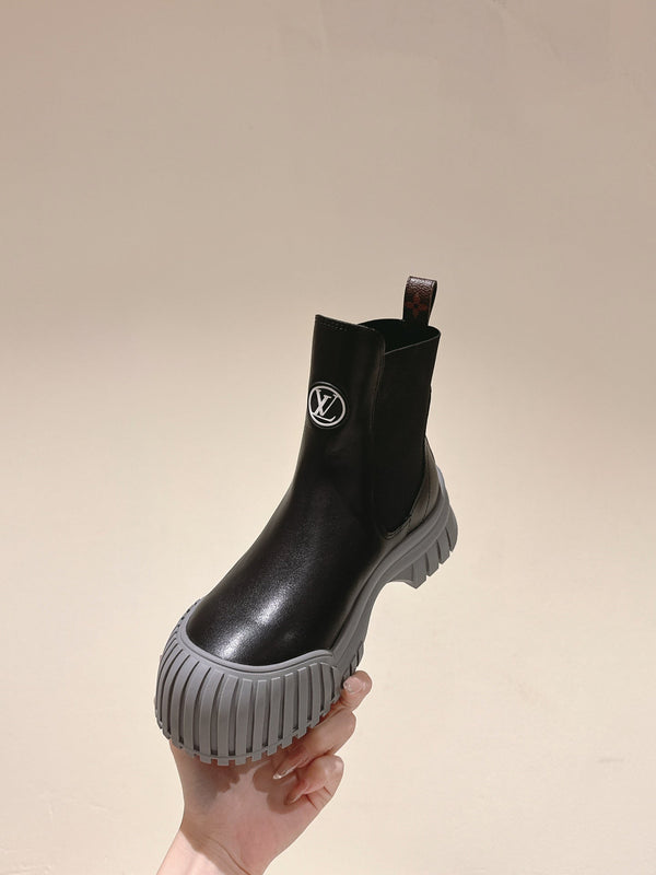 LV Ruby Flat Ankle Boot 50mm Black Cowhide 450433