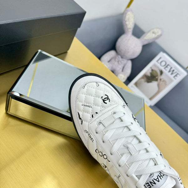 CC 25s Sneaker White Leather With Velvet 297809