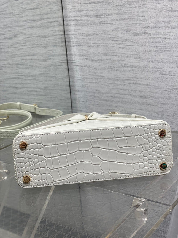 Dior 2025 Crocodile Pattern Bag 28cm White Leather 272525