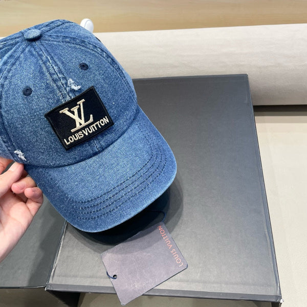 BASEBALL CAP IN CLASSIC BLUE DENIM 406960