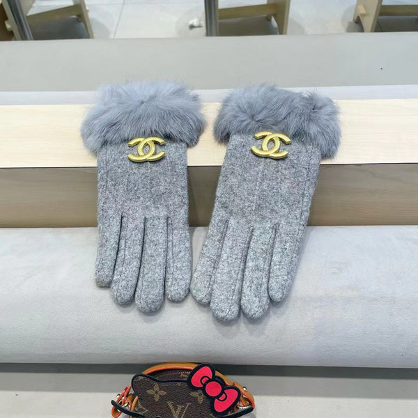GLOVES IN COOL GRAY WOOL AND RABBIT FUR 417170