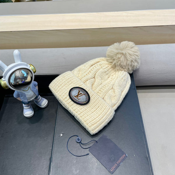 BEANIE HAT IN BEIGE WOOL 433484