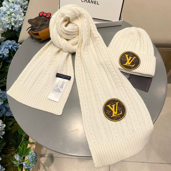 SET SCARF AND HAT IN BEIGE WOOL 434611