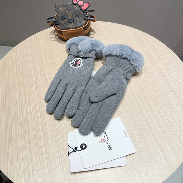 GLOVES IN COOL GRAY WOOL WITH RABBIT FUR 439080