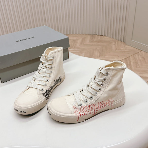 HIGH-TOP SNEAKERS GRAFFITI IN WHITE CANVAS
