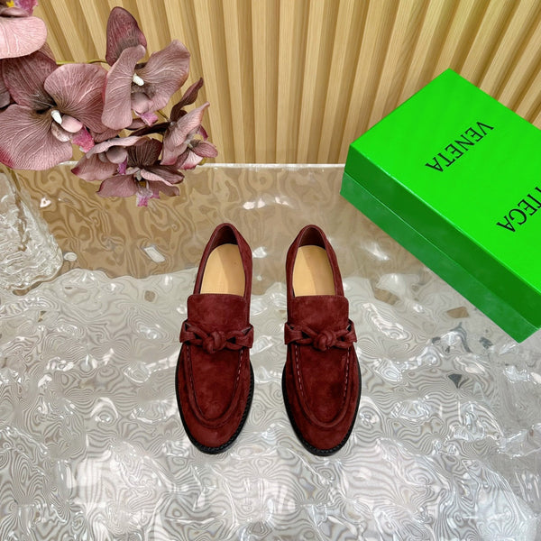 BV Astaire Loafer Wine Suede 925614