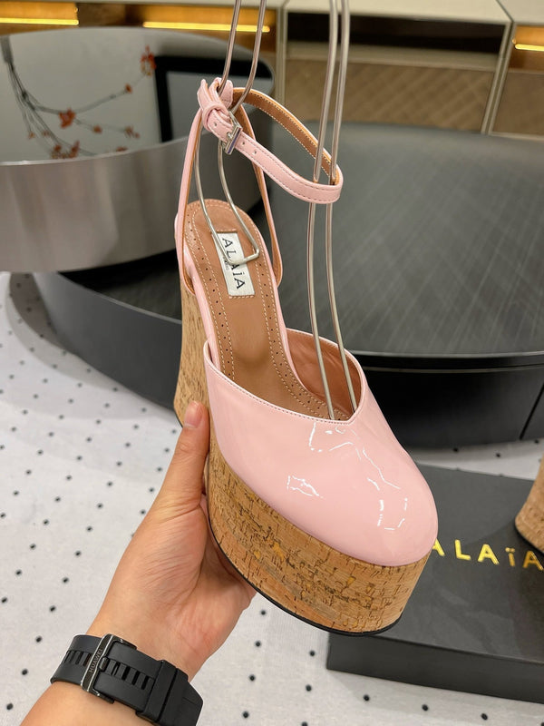 Alaila Wedge Sandals 115mm In Pink Glossy Lambskin 954885