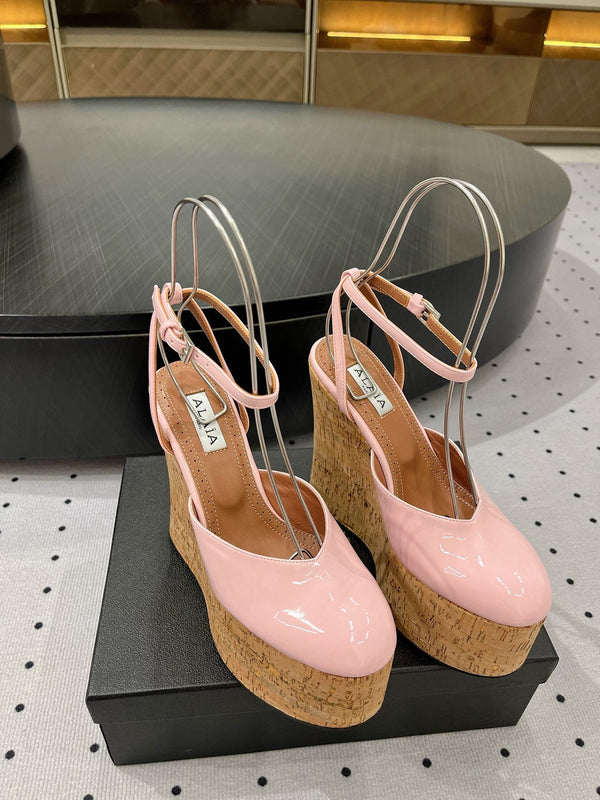 Alaila Wedge Sandals 115mm In Pink Glossy Lambskin 954885