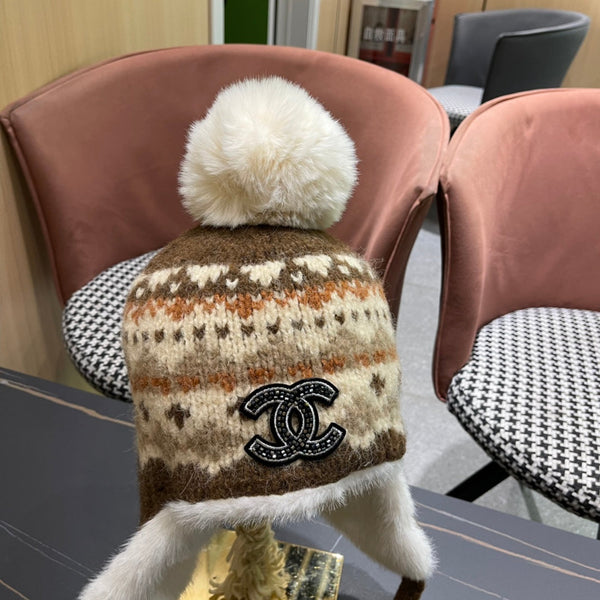 PLUSH WINTER HAT COLORFUL 431204