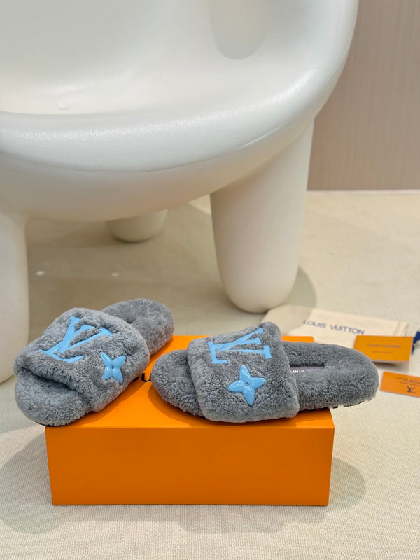 LV Fur Slippers Gray With Blue Text Pure Wool