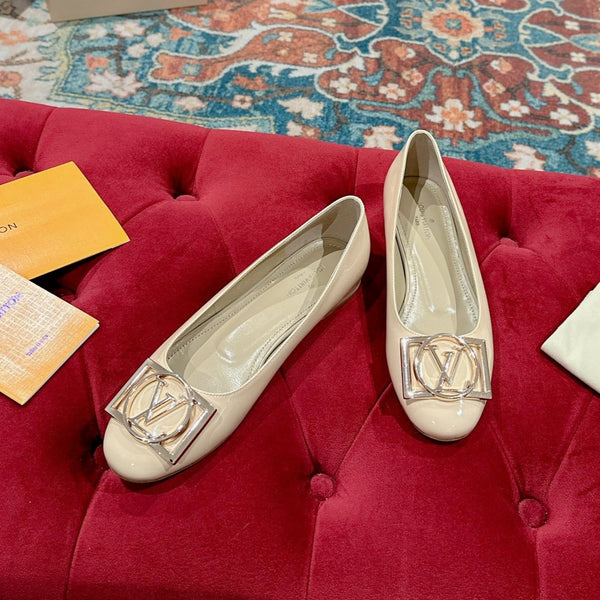 LV Shake Flat Ballerina Beige Lambskin