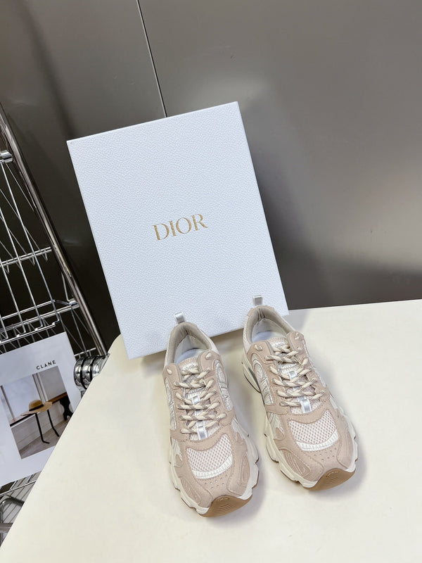 CD Chrono Sneaker In Beige Mesh Fabric And Suede 989683