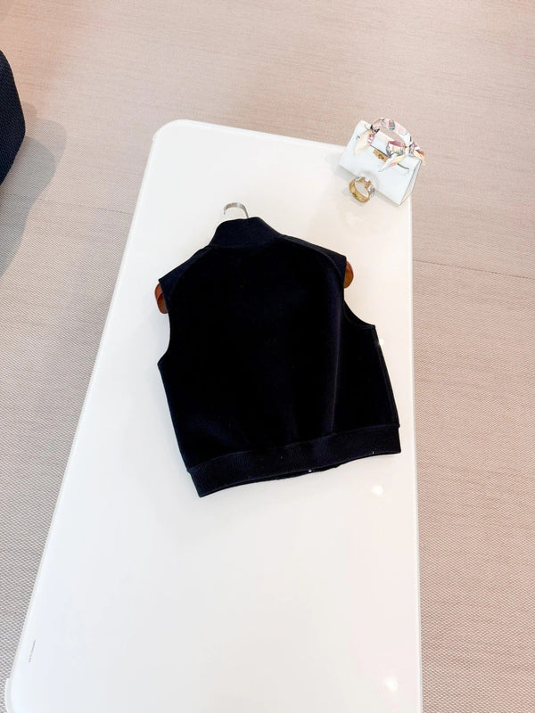 HM 25S SLEEVELESS JACKET 121